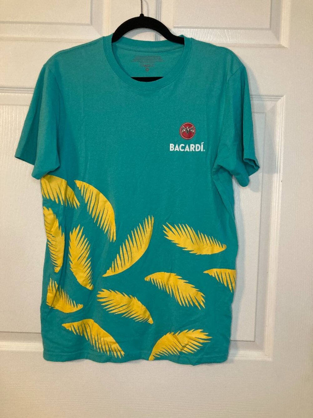 Bacardi Rum Men's Teal Short Sleeve T-Shirt Logo & Yellow Palm Leaf - Size M